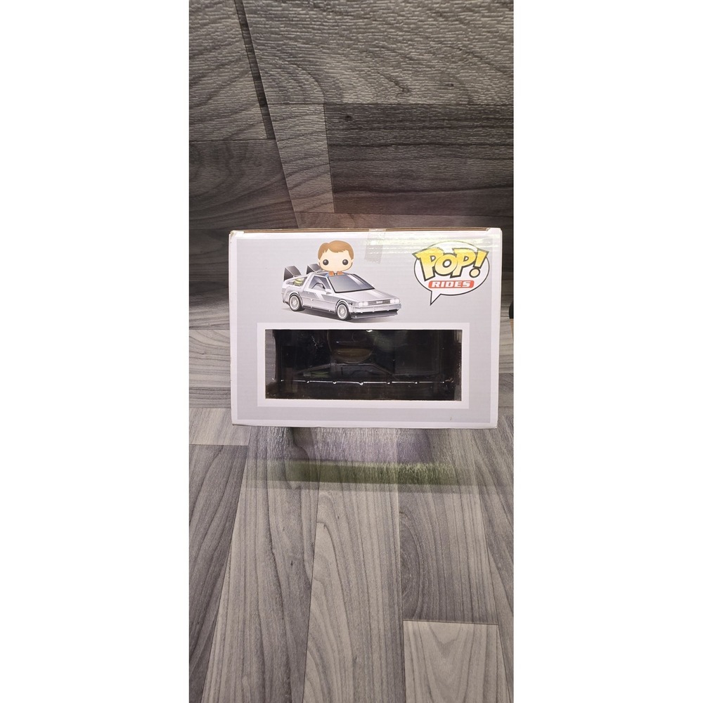 Funko POP Rides 02 Back to the Future Time Machine - Picture 11 of 13